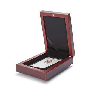 Estuche Volterra para 1 lingote de oro estampado en blíster, caoba